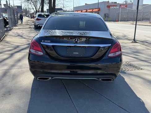 Used 2016 Mercedes-Benz C 300 Sedan w/ Multimedia Package image 6