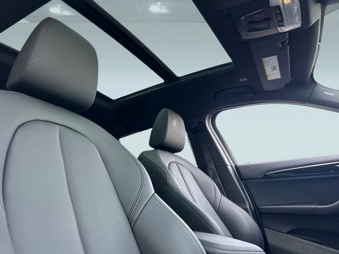 Certified 2023 BMW X2 sDrive28i w/ Convenience Package image 15