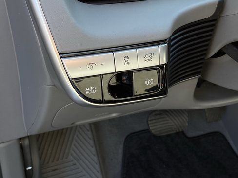 Certified 2024 Hyundai Ioniq 5 SEL image 12