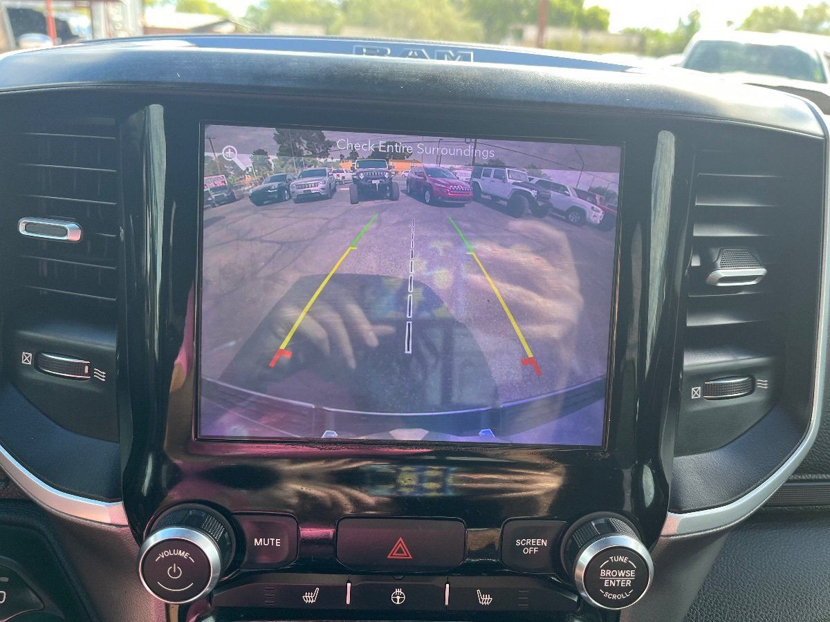 Used 2019 RAM 1500 Big Horn AWD/4WD image 14