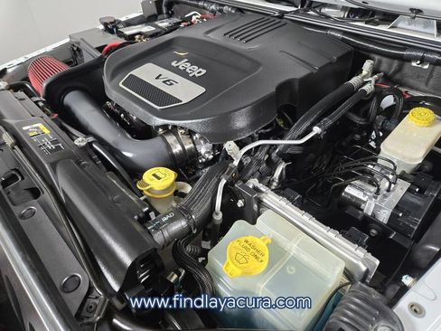 Used 2017 Jeep Wrangler Unlimited Sport AWD/4WD image 18