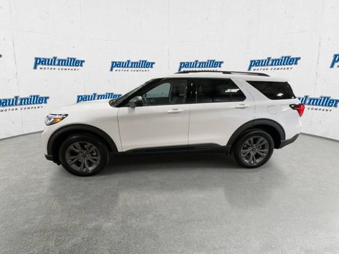 Used 2026 Ford Explorer Active w/ Active Comfort Package AWD/4WD image 6