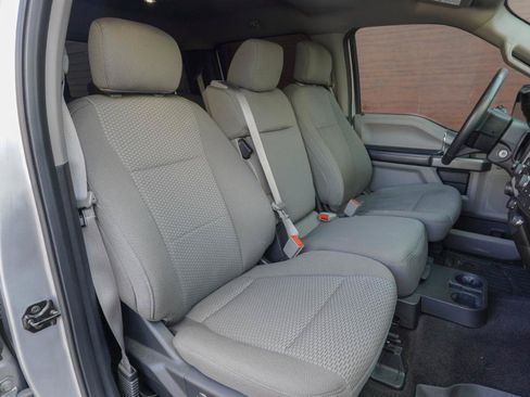 Used 2018 Ford F150 XLT w/ Equipment Group 302A Luxury AWD/4WD image 13