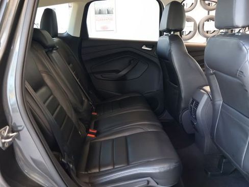 Used 2017 Ford Escape Titanium AWD/4WD image 21