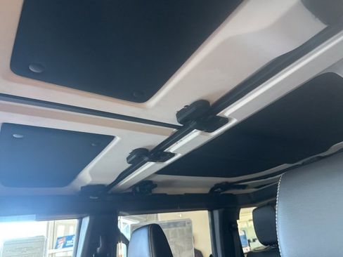 New 2025 Ford Bronco Badlands w/ Sasquatch Package image 12