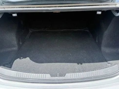 Used 2018 Chevrolet Malibu LT FWD image 27