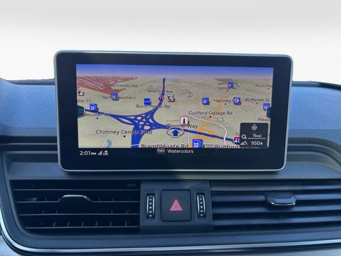 Used 2020 Audi SQ5 Premium Plus w/ Premium Plus Package image 17