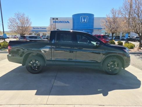 New 2026 Honda Ridgeline Black Edition image 11