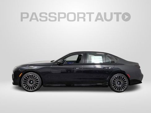 New 2026 BMW i7 xDrive60 image 2