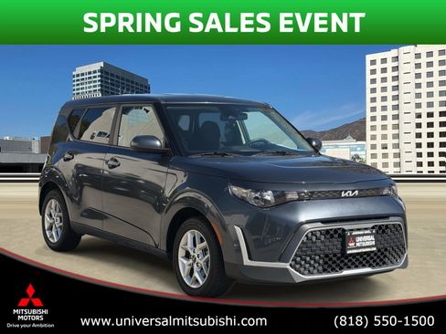Used 2023 Kia Soul LX w/ Option Group 015 image 1