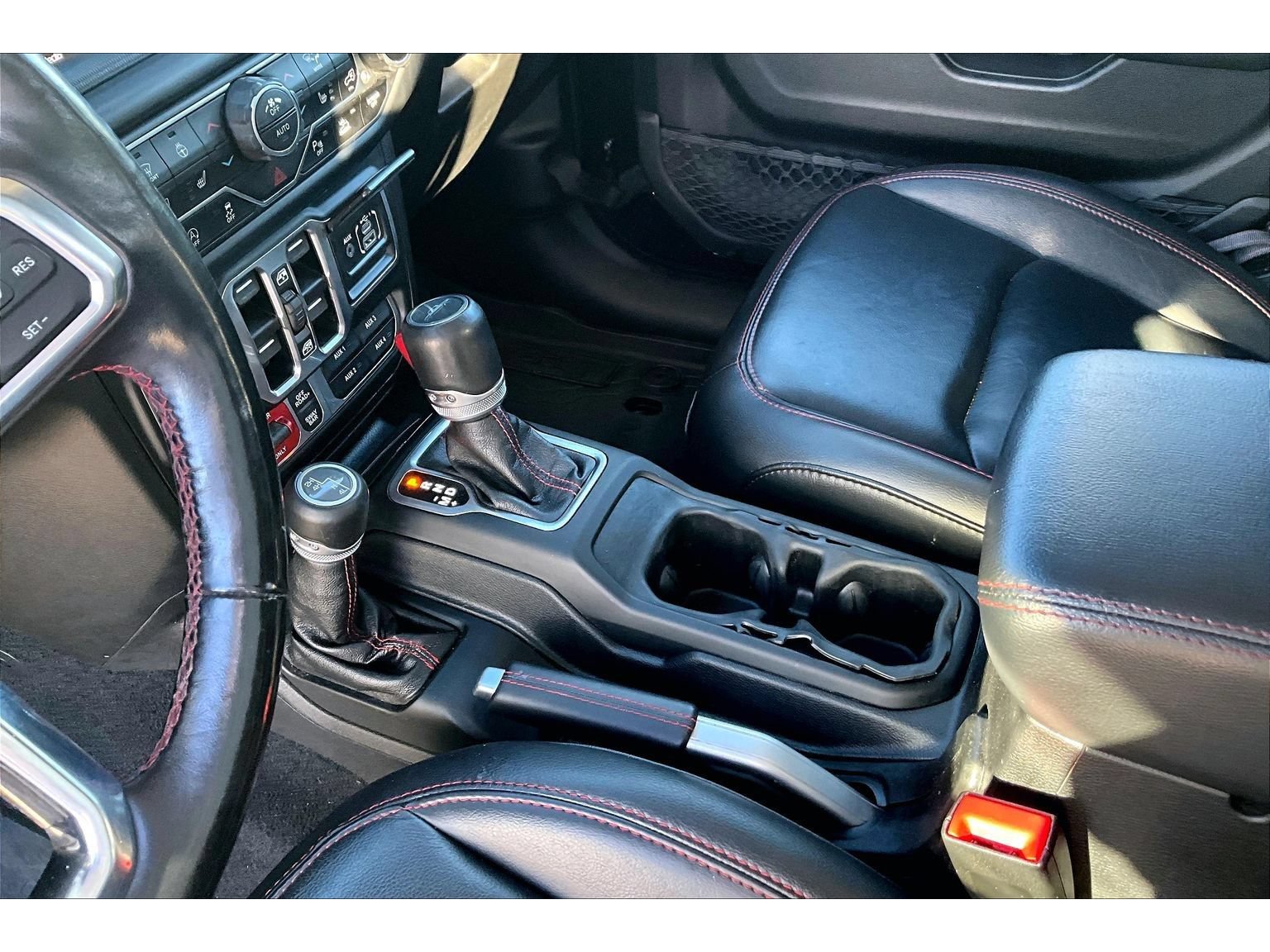 Used 2020 Jeep Gladiator Rubicon AWD/4WD image 19