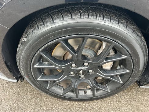 Used 2019 Ford Mustang Coupe w/ Ecoboost Performance Package image 9