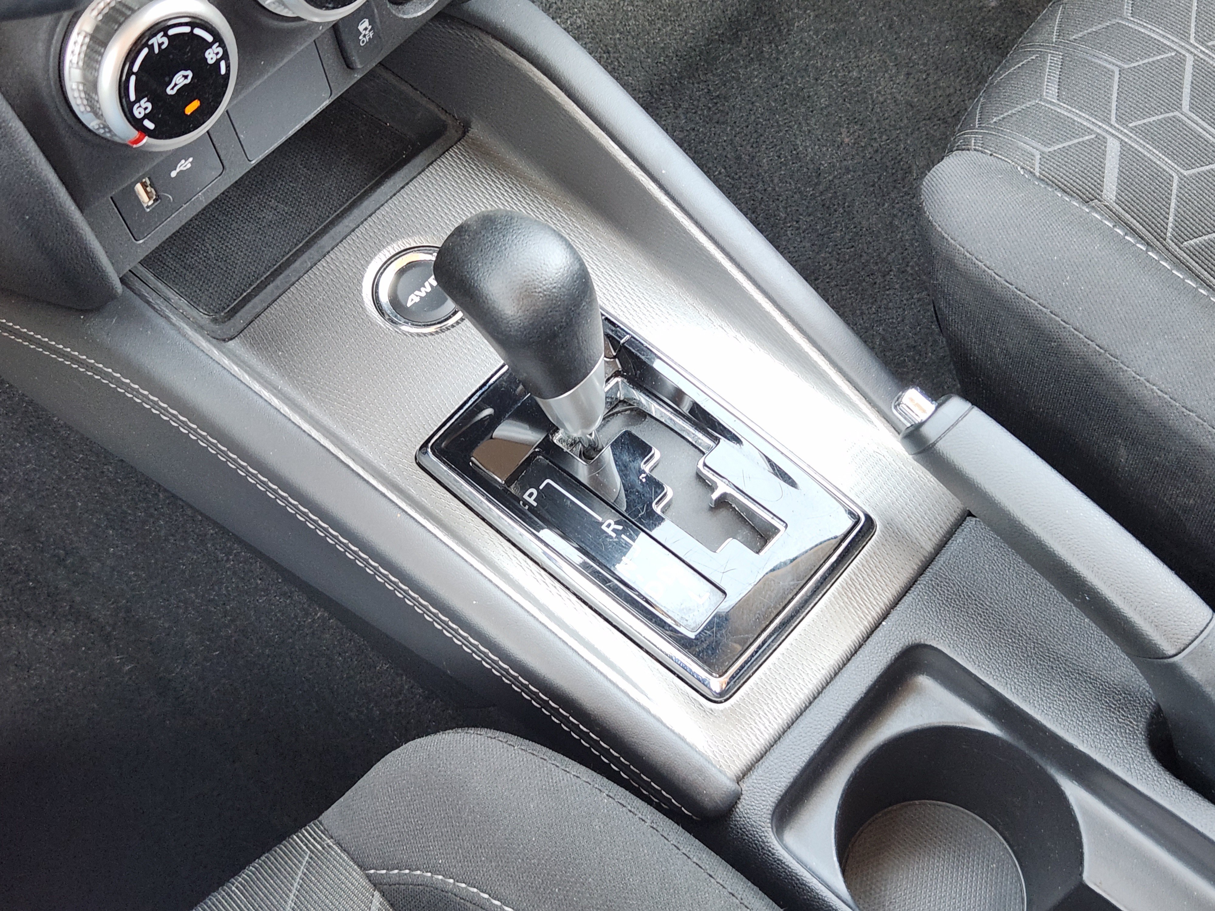 Used 2025 Mitsubishi Outlander Sport ES AWD/4WD image 22