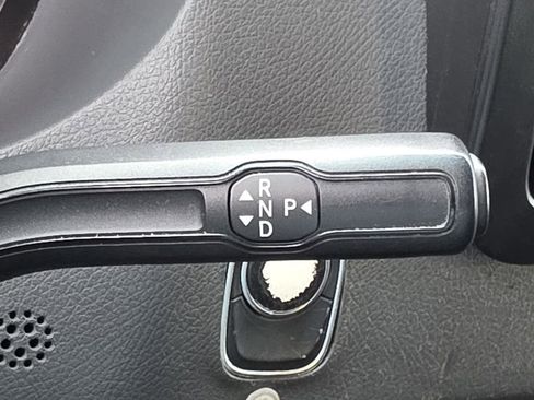 Used 2019 Mercedes-Benz Sprinter 144 image 18