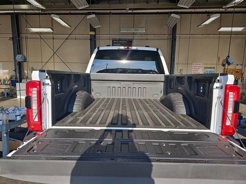 New 2026 Ford F250 XLT w/ XLT Premium Package AWD/4WD image 12