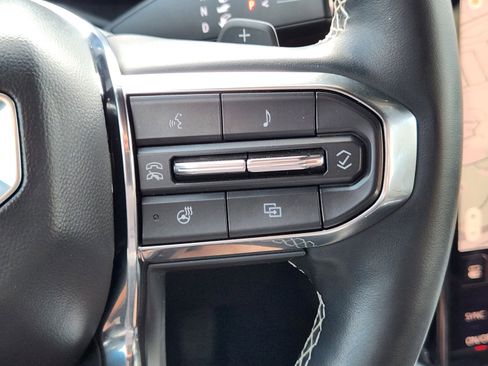 Used 2026 GMC Acadia Denali w/ Super Cruise Package FWD image 25