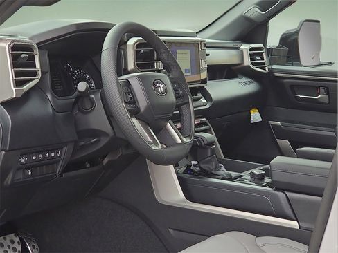 New 2026 Toyota Tundra SR5 image 18