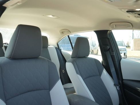 Used 2024 Toyota Corolla XLE image 14