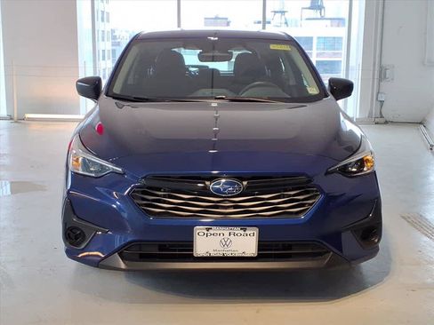 Used 2025 Subaru Impreza 2.0i image 2