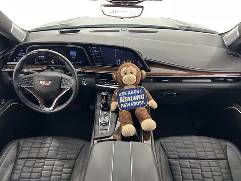Used 2023 Cadillac Escalade Premium Luxury Platinum image 19