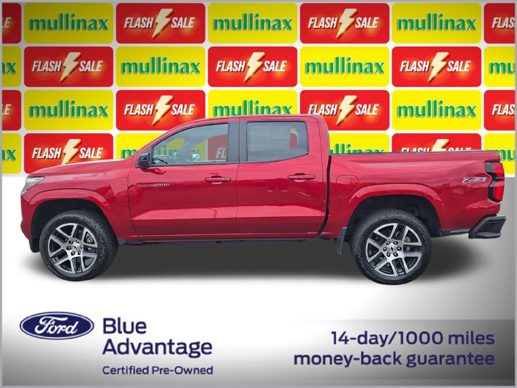 Used 2024 Chevrolet Colorado Z71 w/ Z71 Convenience Package 2 AWD/4WD image 12