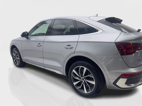 Used 2022 Audi Q5 2.0T Premium w/ Convenience Package image 14