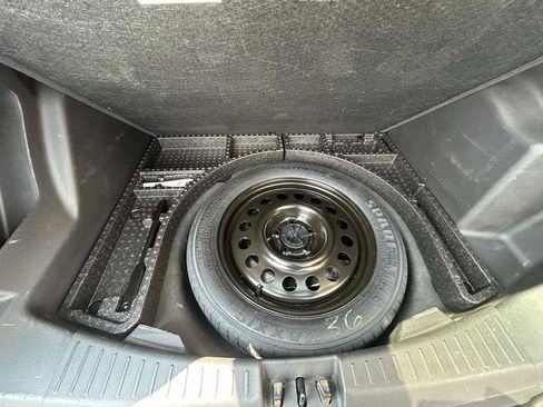 Used 2018 Ford Escape SE AWD/4WD image 18