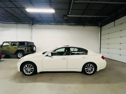 Used 2008 INFINITI G35 x Sedan w/ Premium Pkg image 4