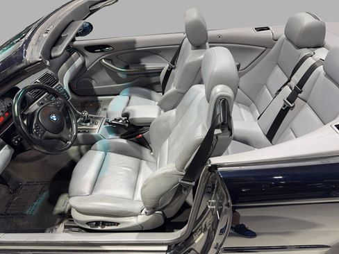 Used 2003 BMW M3 Convertible image 31