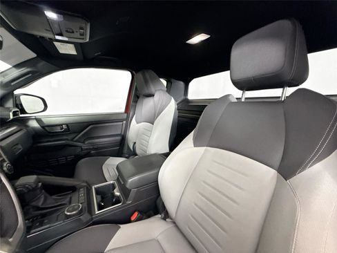 Certified 2024 Toyota Tacoma PreRunner image 3