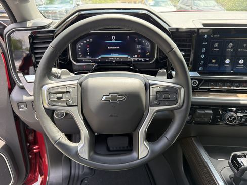 Used 2025 Chevrolet Silverado 1500 RST w/ Convenience Package II AWD/4WD image 23