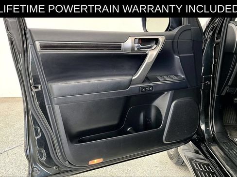 Used 2023 Lexus GX 460 Premium w/ Accessory Package AWD/4WD image 24