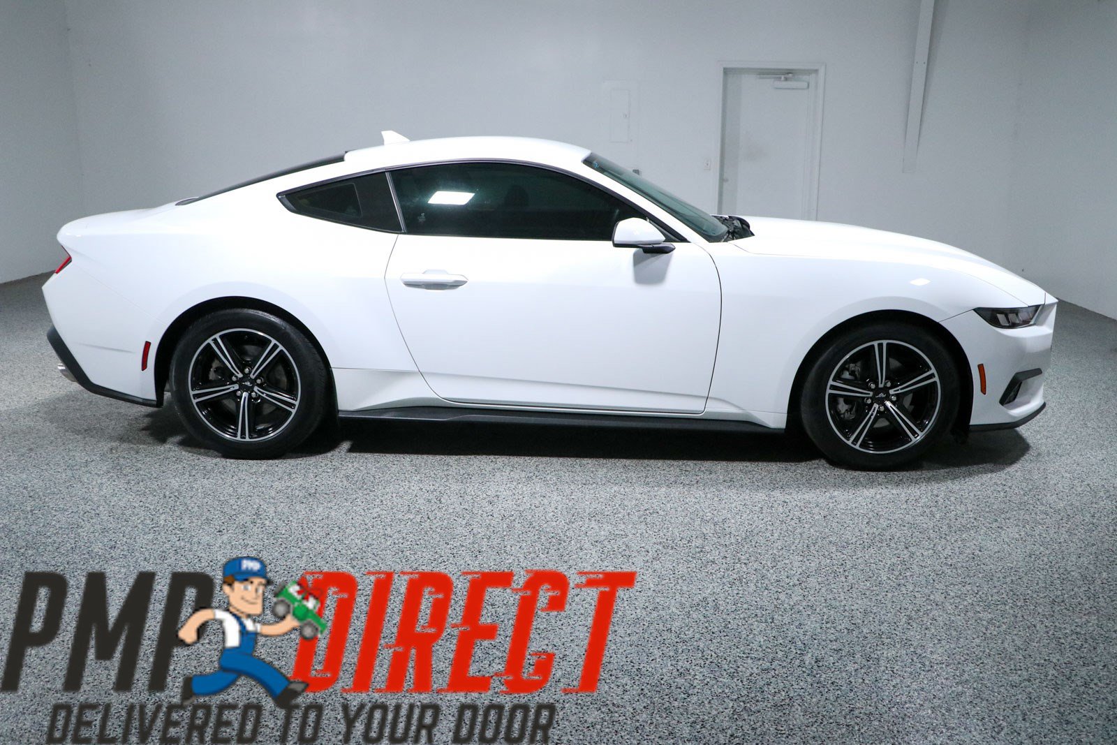 Used 2024 Ford Mustang Coupe RWD image 6