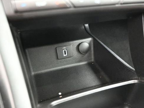 Used 2017 Ford Fusion Sport w/ Equipment Group 401A image 19