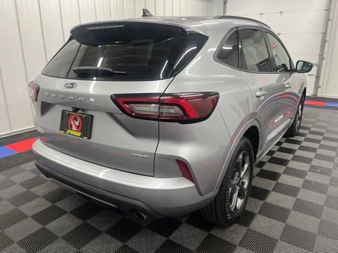Used 2024 Ford Escape ST-Line AWD/4WD image 3