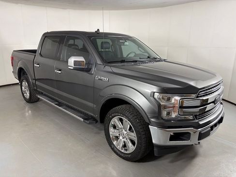 Used 2019 Ford F150 Lariat w/ Equipment Group 502A Luxury AWD/4WD image 2