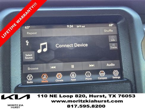 Used 2019 Jeep Wrangler Unlimited Sahara image 8