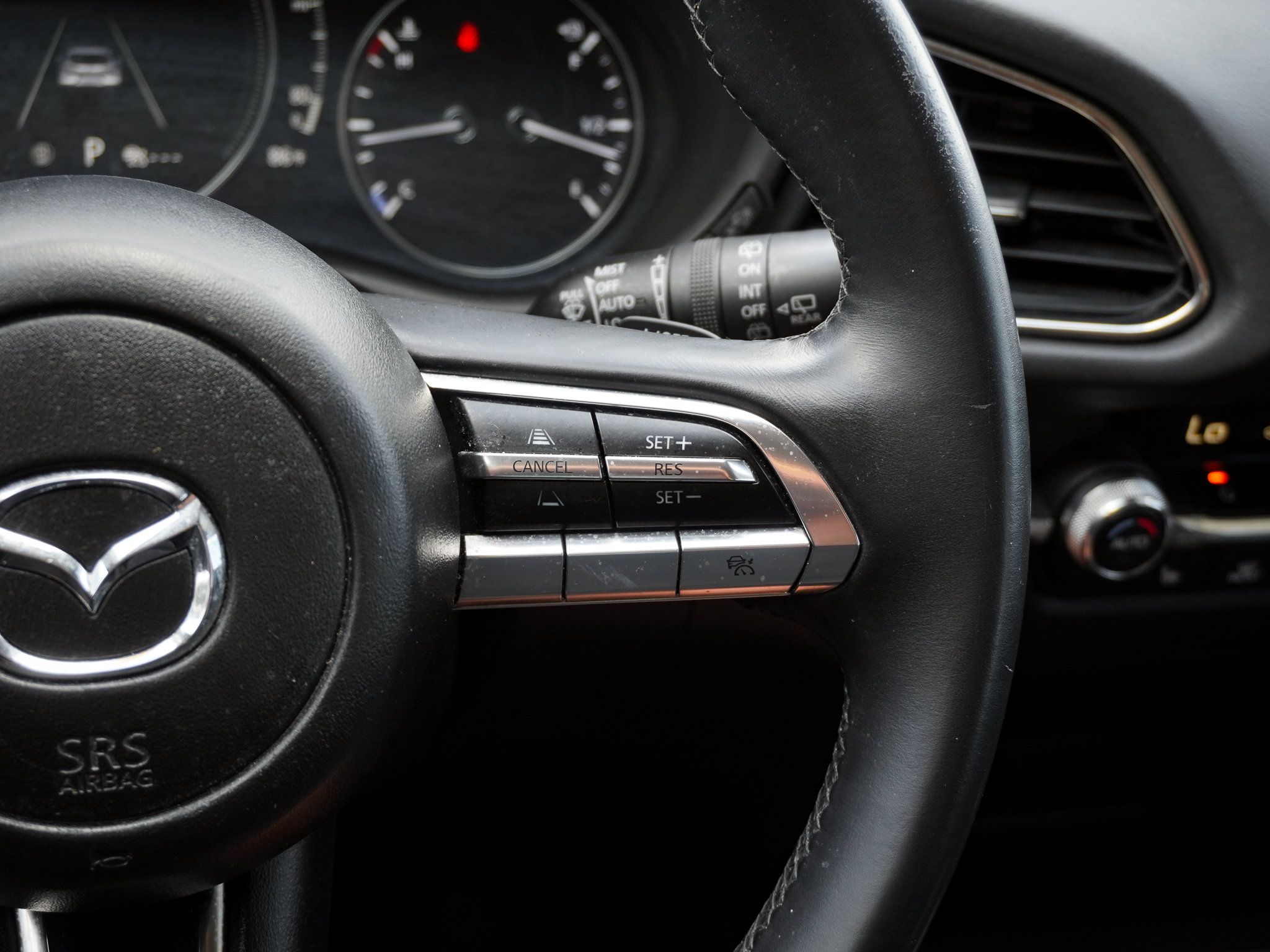Used 2021 MAZDA CX-30 FWD 2.5 S w/ Premium Package image 18
