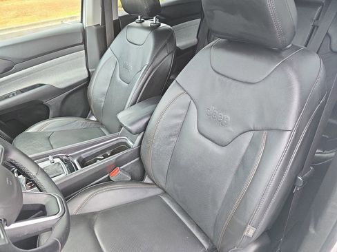 Used 2022 Jeep Compass Latitude image 14