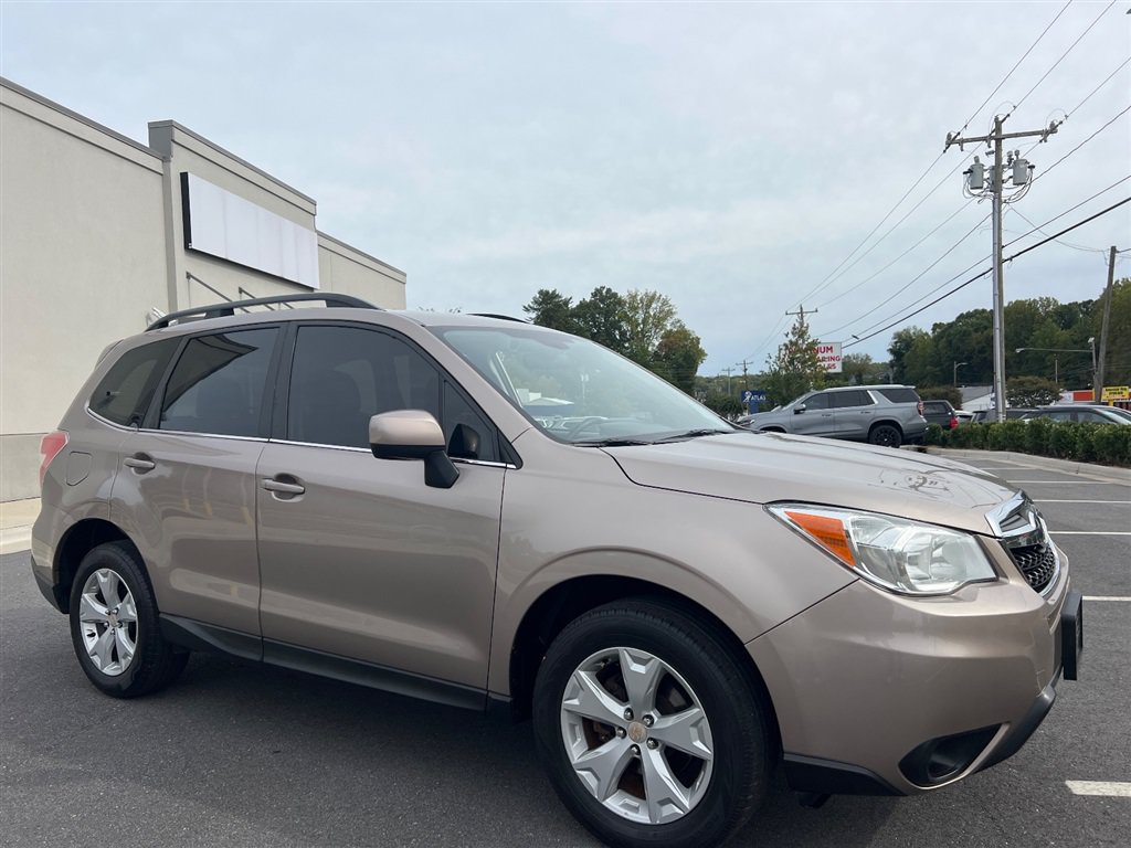 Used 2016 Subaru Forester 2.5i Limited AWD/4WD image 8