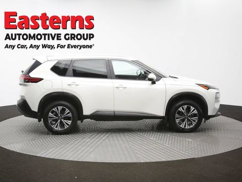 Used 2023 Nissan Rogue SV AWD/4WD image 44