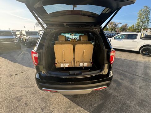 Used 2016 Ford Explorer XLT w/ Equipment Group 202A image 20