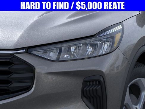 New 2025 Ford Escape ST-Line w/ Tech Pack #1 image 18