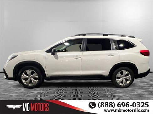 Used 2023 Subaru Ascent 8-Passenger image 8