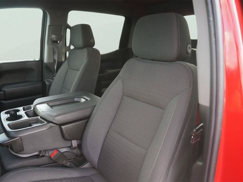 Used 2022 Chevrolet Silverado 1500 Custom RWD image 10