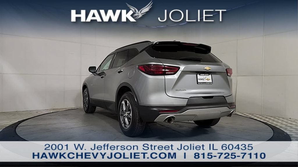 Used 2023 Chevrolet Blazer LT FWD image 6