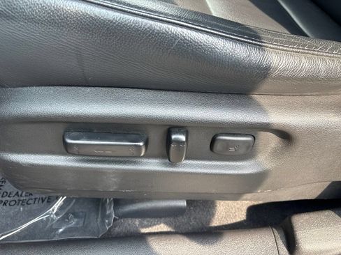 Used 2018 Honda Pilot Touring image 20