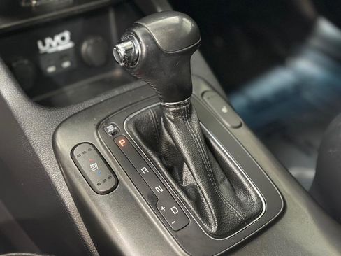 Used 2015 Kia Forte Koup SX w/ SX Premium Package image 15