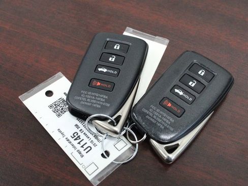 Used 2016 Lexus ES 350 FWD image 32