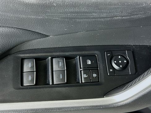 Used 2023 Toyota RAV4 XLE w/ Convenience Package FWD image 13